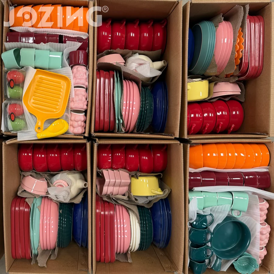 Wholesale Colorful Porcelain Mix Mugs Bowls Plates by the Ton